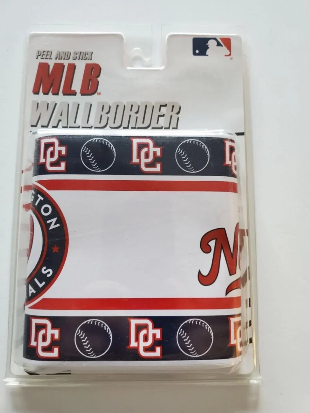 WASHINGTON NATIONALS MLB PEEL & STICK WALLPAPER BORDER. NEW